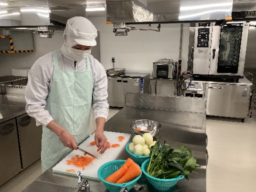 《9～15時★平日のみ・週3日～OK》食材カットなどシンプル作業...