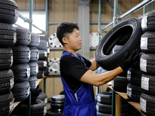 【相馬商事グループ】佐久市　自動車タイヤ配送スタッフ　2025年...