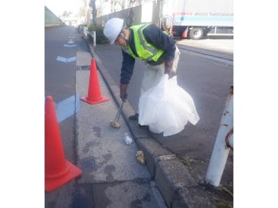 扶養内で働く道路清掃スタッフ