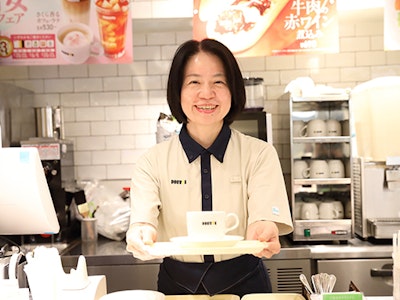 週3日～のカフェスタッフ