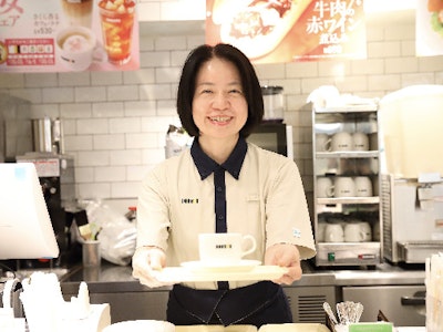 主婦(夫)に嬉しいカフェスタッフ