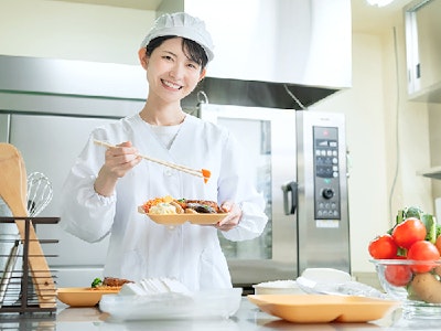 主婦(夫)歓迎の保育園給食の調理師