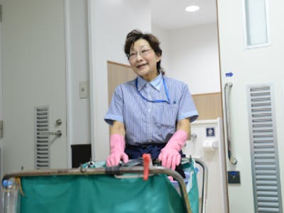 未経験OK　年齢不問　綺麗な病院内の清掃スタッフ