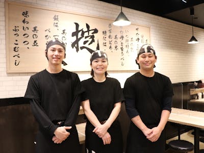 伝説のすた丼屋　LINKS UMEDA店の求人画像