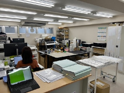 マグネットシートの製作・加工・発送作業