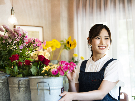 【週2日～×3h～】未経験OKのシンプル作業♪お花屋さんスタッフ...