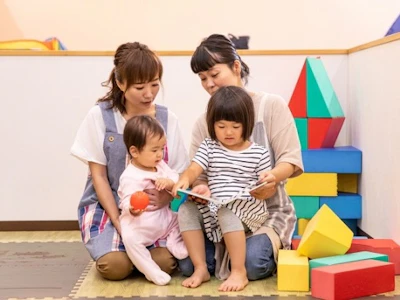ワタキューセイモア株式会社