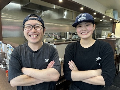 15時まで勤務OKの家系ラーメン店のホール・キッチン