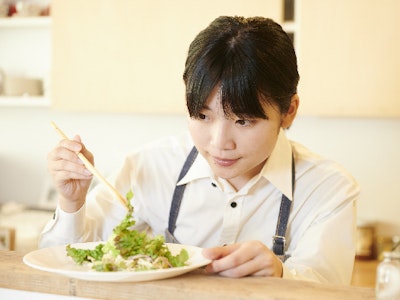 未経験歓迎のフランス料理店の調理補助スタッフ