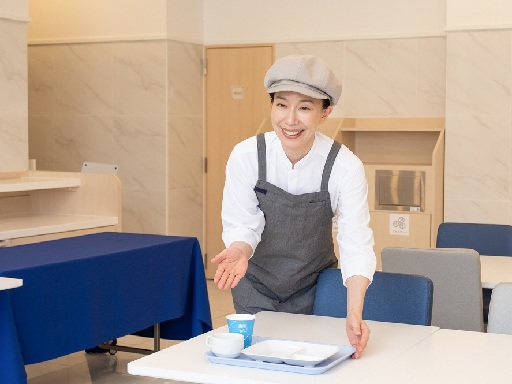 【早朝・午前勤務!】★ホテルの朝食スタッフ★調理資格・経験不要!...