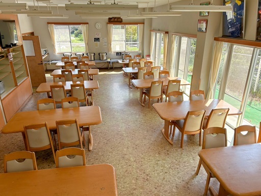 ＼朝の時短ワーク／高校の学生寮で朝食スタッフ募集【週3日～/1日...