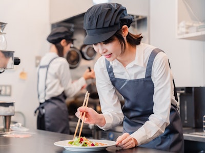 週3日～の大学OBレストランでの調理補助