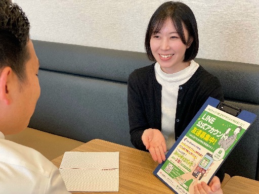 週2日出勤可で子育てママに嬉しい ♪  土日祝休み ♪ 中古車販...