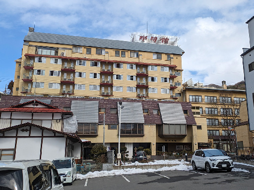 mainImage