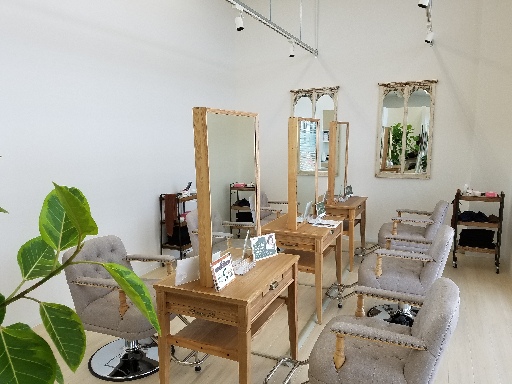 【週1日～×3h～・残業なし】オーガニックカラー専門店で《美容師...