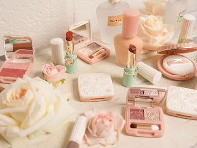 主婦(夫)歓迎のコスメ販売