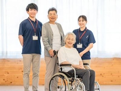 週3日～の介護老人保健施設の介護職（派遣）