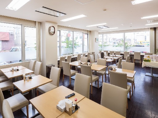 ＼福利厚生充実／週3日~OK！接客・調理補助経験者さん優遇◎ 2...