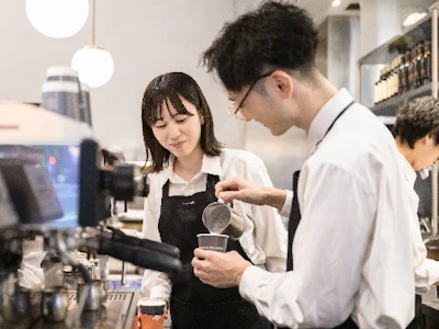 DEAN＆DELUCAのカフェスタッフ