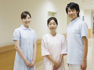 しゅふの働くを応援！

[求人概要]:
残業無し！シンプル業務＆短時間で未経験から効率よく稼げる魅力のオシゴト♪準夜勤ナースエイド

[職種名]: 準夜勤ナースエイド

[勤務地・最寄駅]:
秋田県秋田市中通
秋田県秋田市中通の病院
車通勤可
秋田市中通の病院
秋田駅　徒歩10分

[勤務日数]:
週3～4日
17:00～22:00
日／月／火／水／木／金／土／祝 などから選べます
長期【3ヶ月以上】
17:00～22:00(実働時間)
⇒残業ナシ！
⇒月曜～日曜の間で週3～4日勤務

【休日休暇】
＊シフトによる
＊希望休みや曜日固定の休みも相談可能！

ご希望には柔軟に対応いたしますので… 残業無し！シンプル業務＆短時間で未経験から効率よく稼げる魅力のオシゴト♪準夜勤ナースエイド
