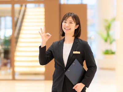17時まで勤務OKのモデルルームのコンシェルジュ（受付・ご案内）