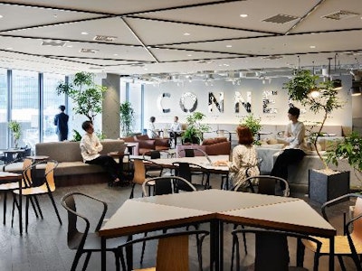 16時まで勤務OKのスタートアップ企業の総務・庶務スタッフ