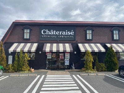 洋菓子店の販売スタッフ
