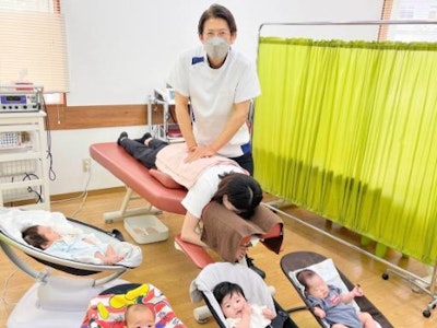 1日4～5hの接骨院受付スタッフ