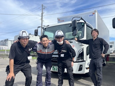 トラックドライバー（中型）正社員
