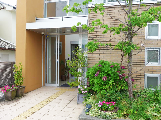 ＜受付・診療補助＞子育てが落ち着いた方、新しい一歩を踏み出したい...