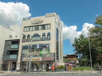 短時間OK　貸衣装店併設写真館の受付を含む営業事務