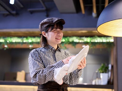 【週2日～／12時までの勤務OK】未経験歓迎！＼ホテルアマネク飛...