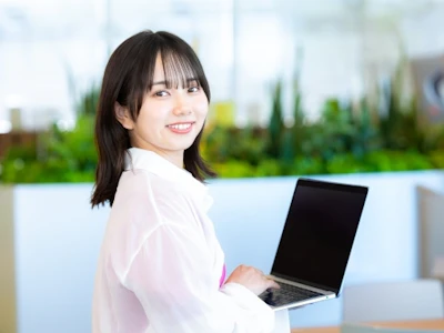 株式会社ヒューマントラスト