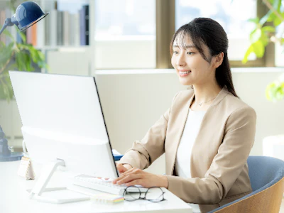 週4日～のクライアントWebサイトのコーダー