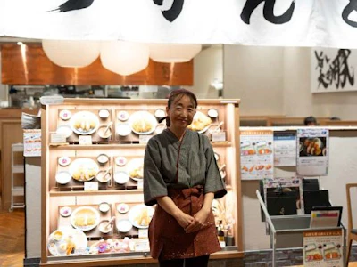15時まで勤務OKのとんかつ専門店でのランチタイムスタッフ
