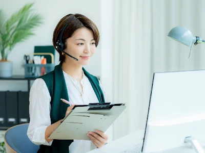 在宅ワークのトラックWEB販売スタッフ