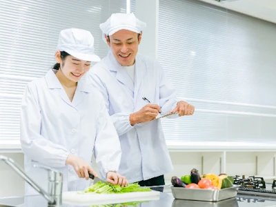 株式会社デイフーズ