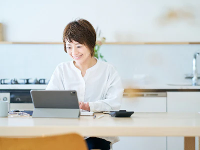 在宅ワークのツールサポート業務
