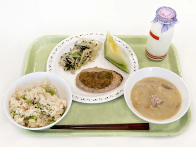 東京フードサービス株式会社