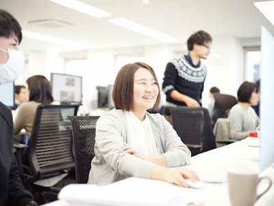 17時まで勤務OKのWeb制作会社でWebディレクターアシスタント
